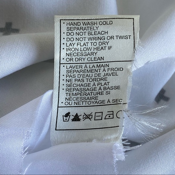 BB Dakota Crosses Print Fit & Flair Sleeveless Dress Openwork - Picture 11 of 15